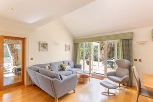 Photo 14- click for photo gallery